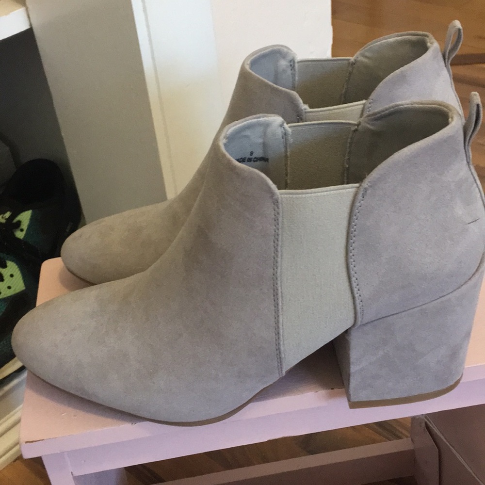 Gray suede bootie worn ONCE! Size 9